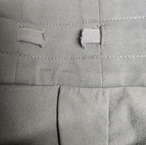 Athleta Headlands Hybrid  Trek Jogger in Olive Size 0 - Picture 6 of 6